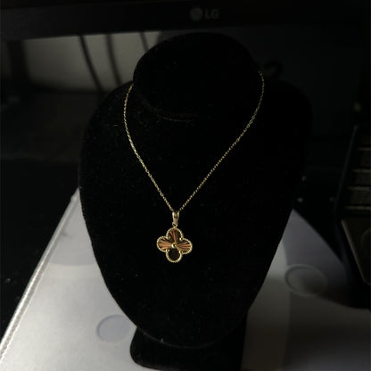 14K Yellow Gold Clover Pendant Necklace