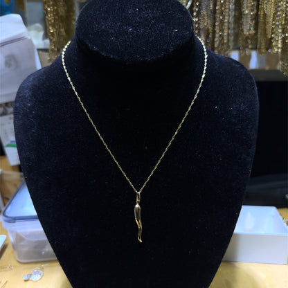 14K Yellow Gold Italian Horn Pendant Necklace